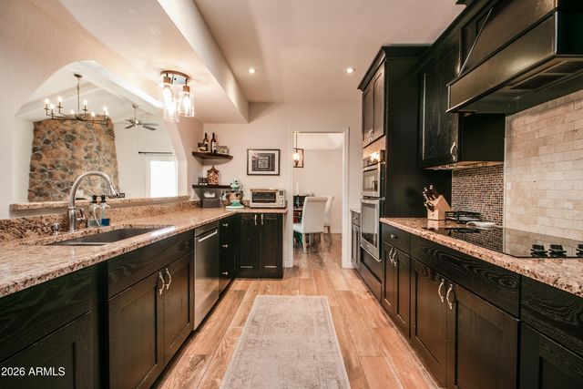 7631 E MEDLOCK Drive, Scottsdale, AZ 85250