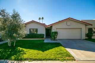 7631 E MEDLOCK Drive, Scottsdale, AZ 85250