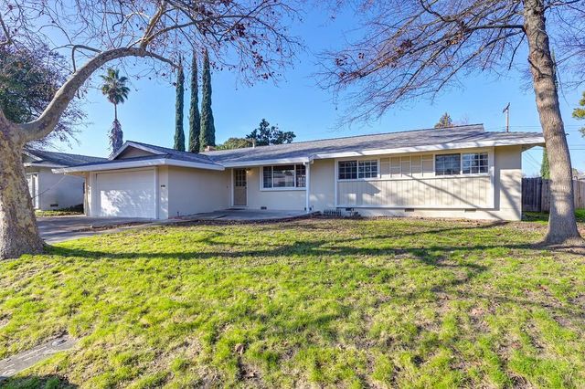 5831 Hesper Way, Carmichael, CA 95608