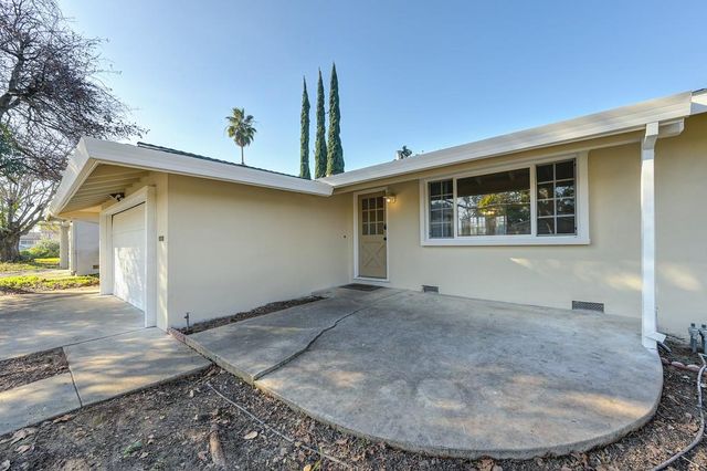 5831 Hesper Way, Carmichael, CA 95608