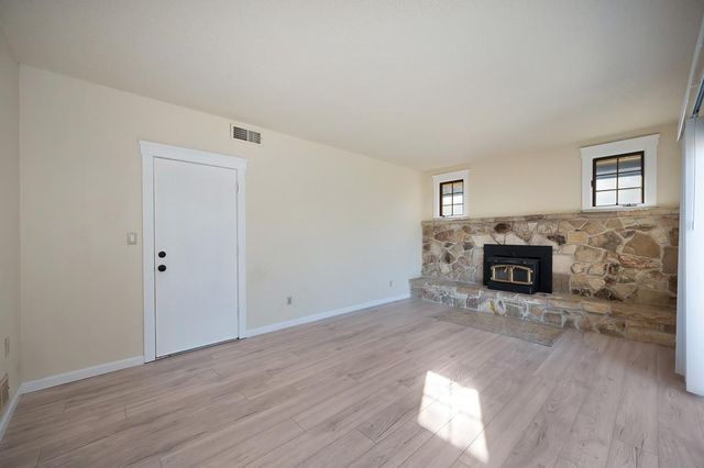 5831 Hesper Way, Carmichael, CA 95608