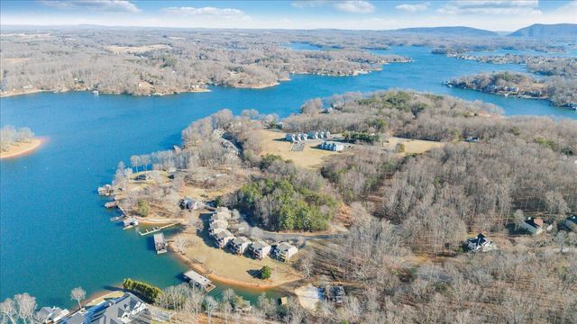 287 Waterside DR, Moneta, VA 24121