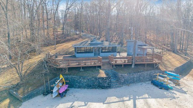 287 Waterside DR, Moneta, VA 24121