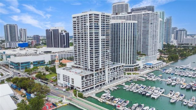 555 NE 15th St 17E, Miami, FL 33132