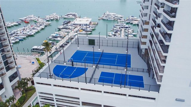 555 NE 15th St 17E, Miami, FL 33132
