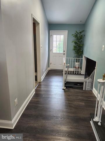 811 S GLENWOOD ST, Allentown, PA 18103