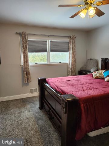811 S GLENWOOD ST, Allentown, PA 18103