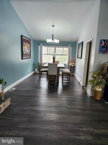 811 S GLENWOOD ST, Allentown, PA 18103