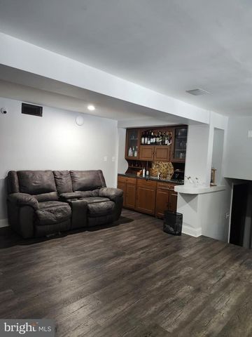 811 S GLENWOOD ST, Allentown, PA 18103