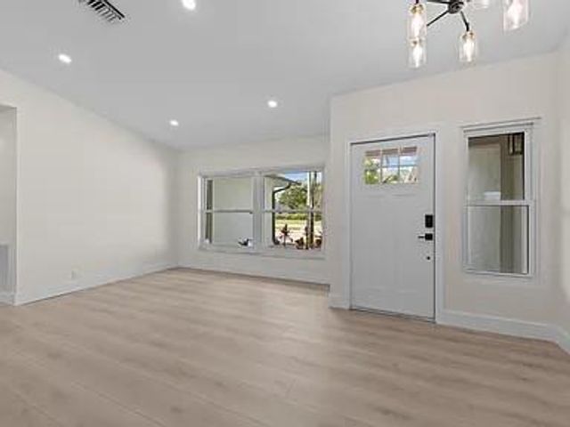 280 Sulky Way, Wellington, FL 33414