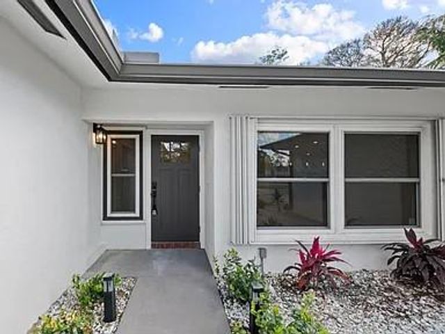 280 Sulky Way, Wellington, FL 33414