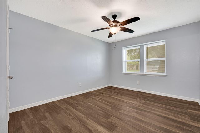 10507 Kirkhall Drive, Houston, TX 77089