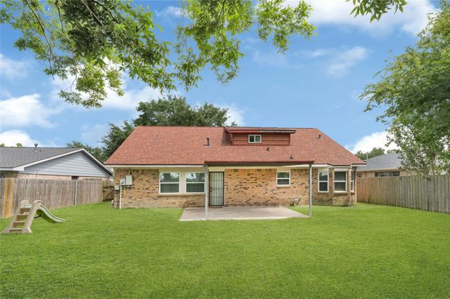 10507 Kirkhall Drive, Houston, TX 77089