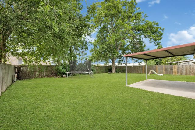 10507 Kirkhall Drive, Houston, TX 77089