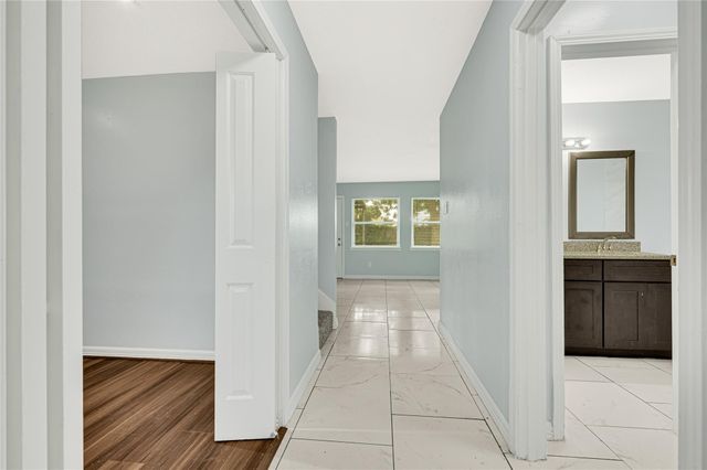 10507 Kirkhall Drive, Houston, TX 77089