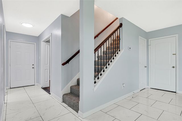10507 Kirkhall Drive, Houston, TX 77089