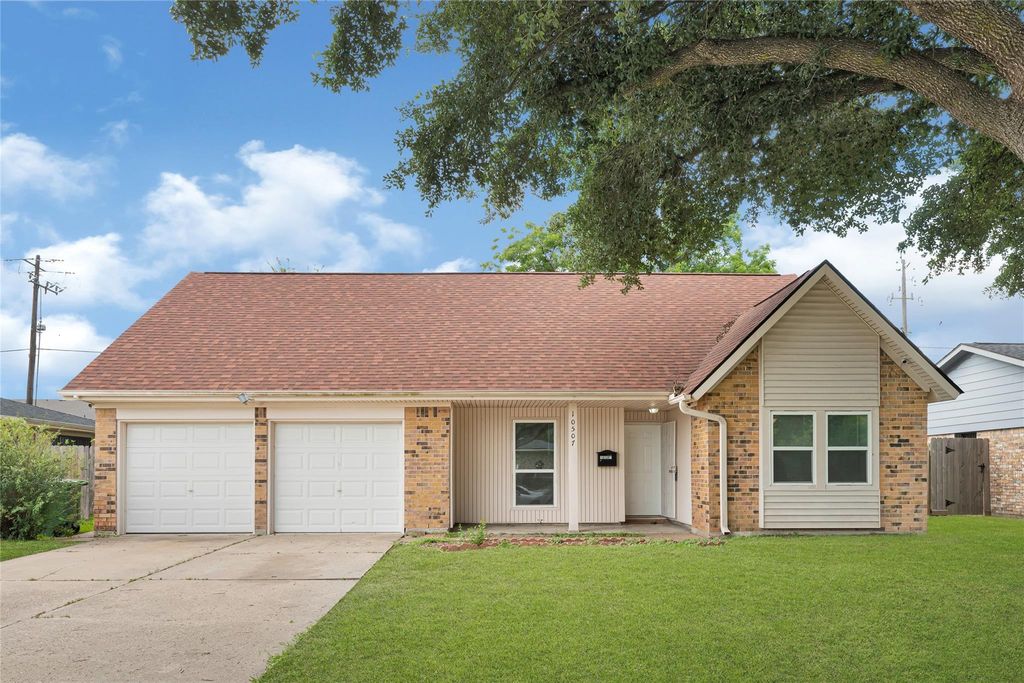 10507 Kirkhall Drive, Houston, TX 77089