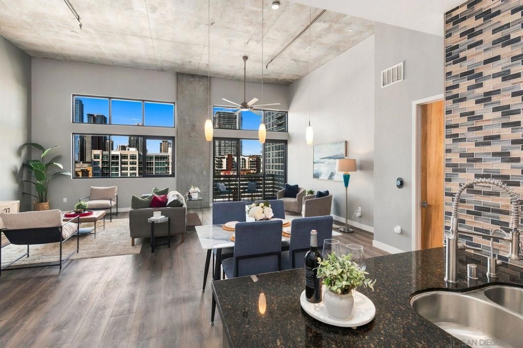 527 10Th 706, San Diego, CA 92101 — photo 2