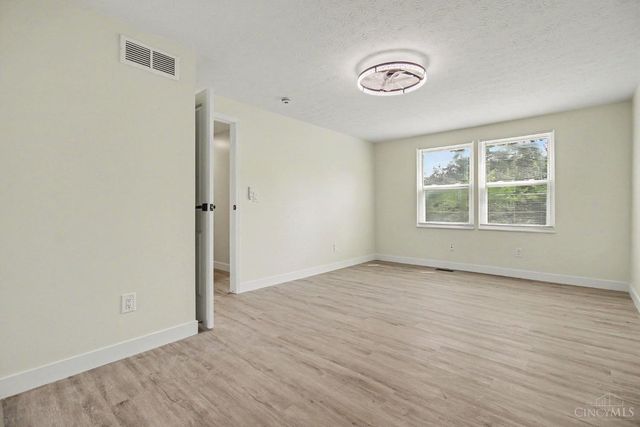 11273 Leander Court, Forest Park, OH 45240