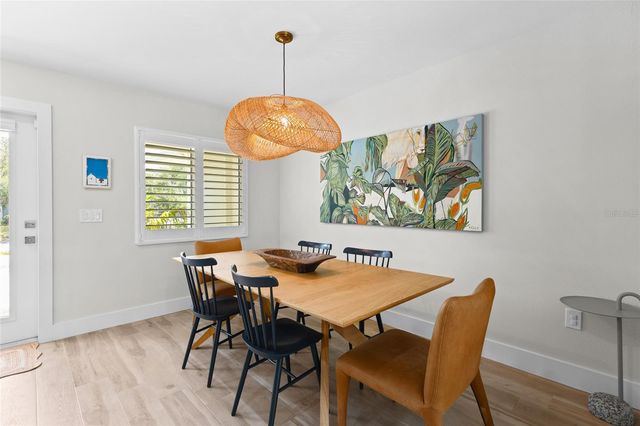 801 EDGEMERE LANE, Sarasota, FL 34242
