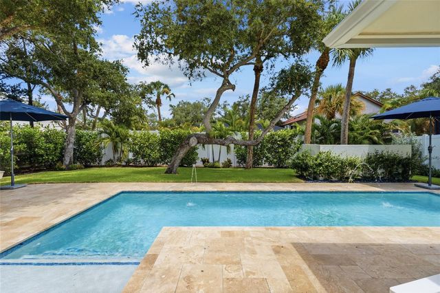 801 EDGEMERE LANE, Sarasota, FL 34242