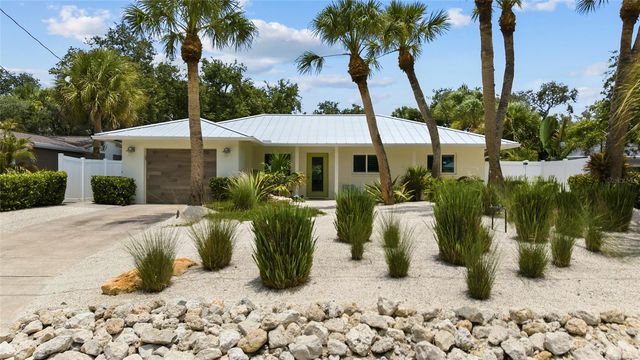 801 EDGEMERE LANE, Sarasota, FL 34242
