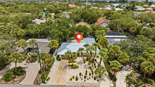 801 EDGEMERE LANE, Sarasota, FL 34242