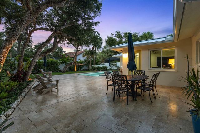 801 EDGEMERE LANE, Sarasota, FL 34242