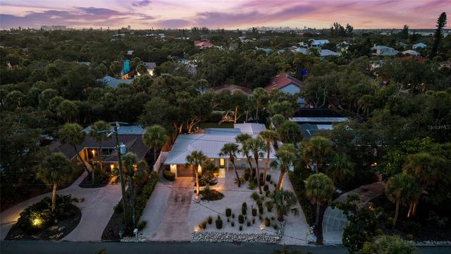 801 EDGEMERE LANE, Sarasota, FL 34242