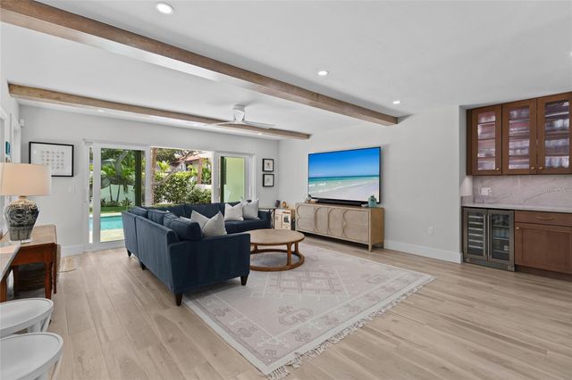 801 EDGEMERE LANE, Sarasota, FL 34242