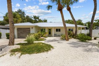 801 EDGEMERE LANE, Sarasota, FL 34242