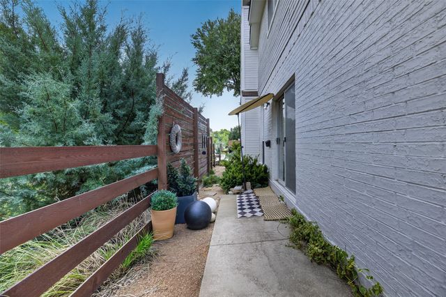 1193 Marchant Place, Lewisville, TX 75067