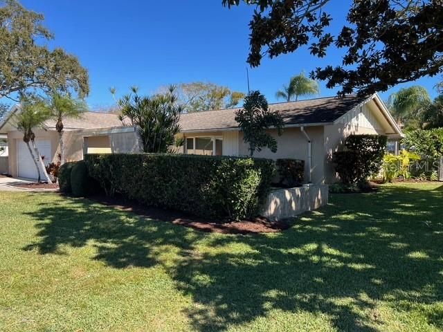 11177 BELLA LOMA DRIVE, Largo, FL 33774