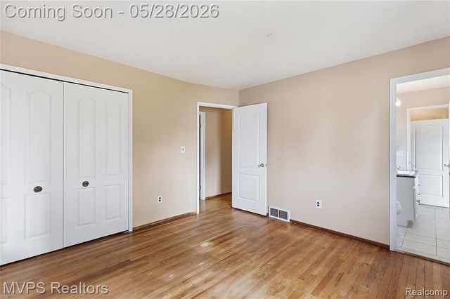 37145 Alper Drive, Sterling Heights, MI 48312