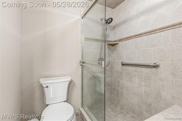 37145 Alper Drive, Sterling Heights, MI 48312