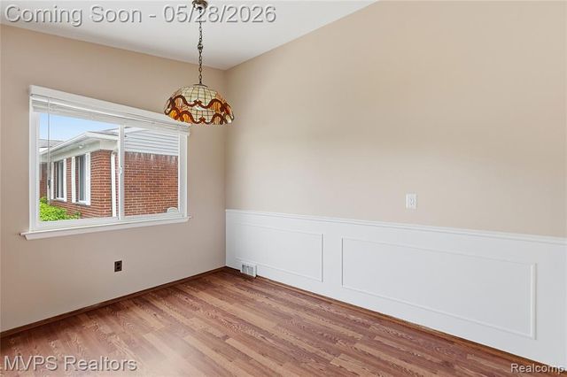37145 Alper Drive, Sterling Heights, MI 48312