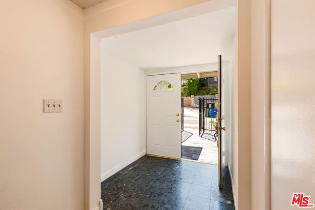 3242 Dos Palos Drive, Los Angeles, CA 90068