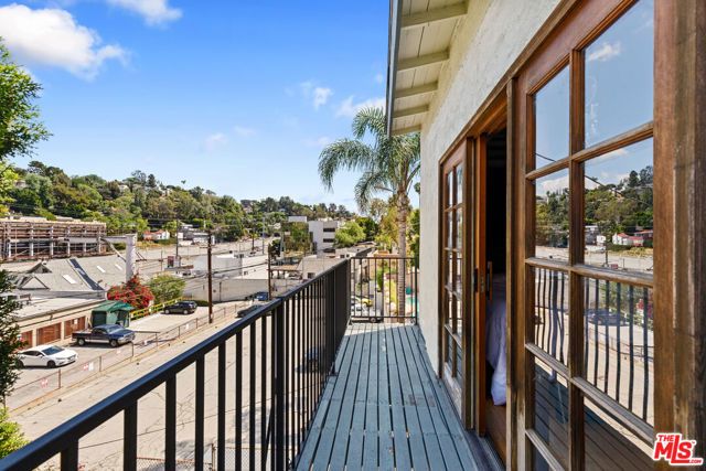 3242 Dos Palos Drive, Los Angeles, CA 90068