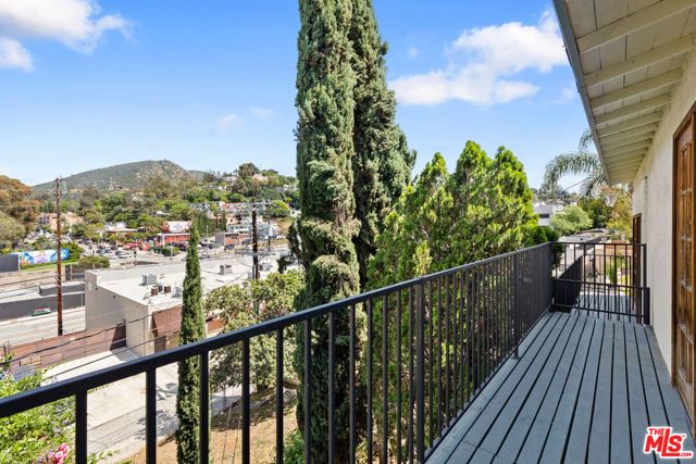 3242 Dos Palos Drive, Los Angeles, CA 90068