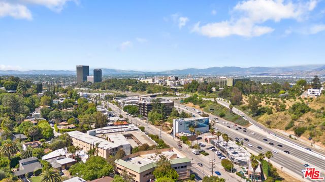 3242 Dos Palos Drive, Los Angeles, CA 90068