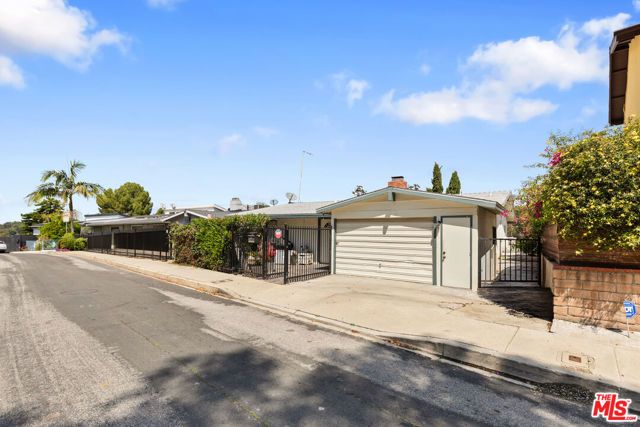 3242 Dos Palos Drive, Los Angeles, CA 90068