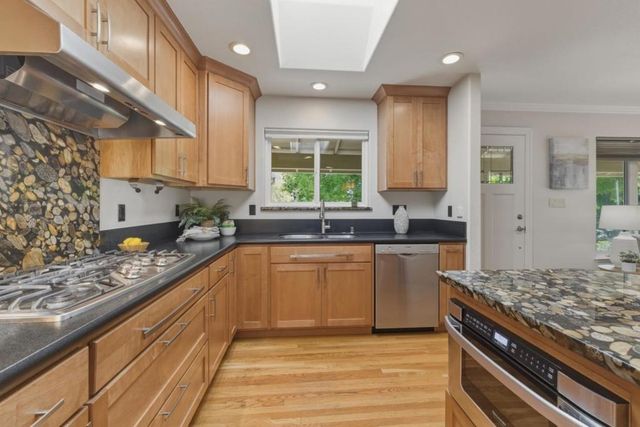 6235 Tillamook, San Jose, CA 95123