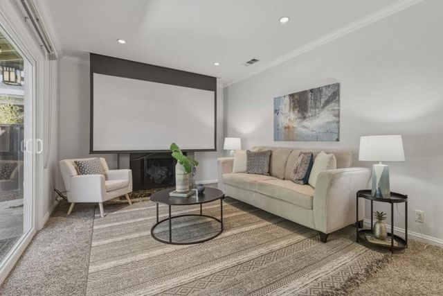 6235 Tillamook, San Jose, CA 95123