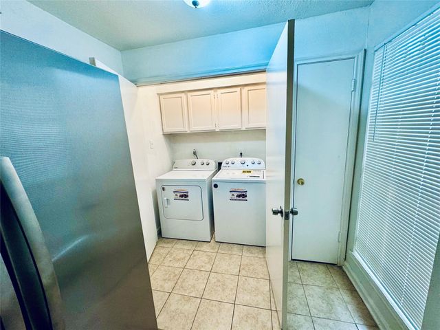 5810 Twisted Pine Court C, Houston, TX 77039