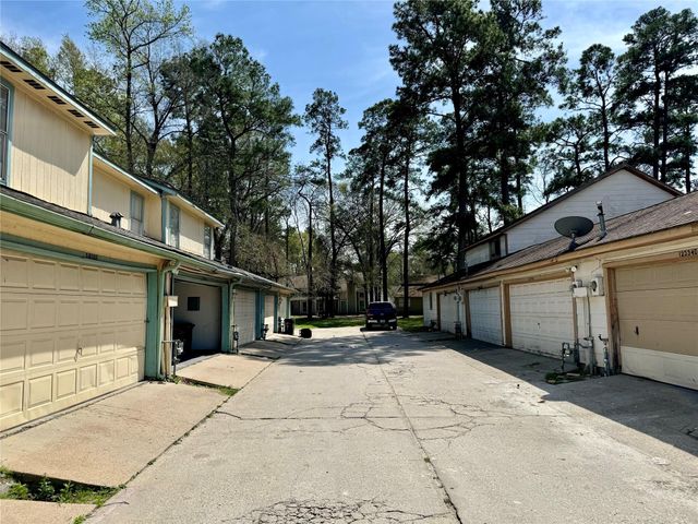 5810 Twisted Pine Court C, Houston, TX 77039