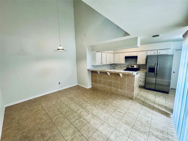 5810 Twisted Pine Court C, Houston, TX 77039