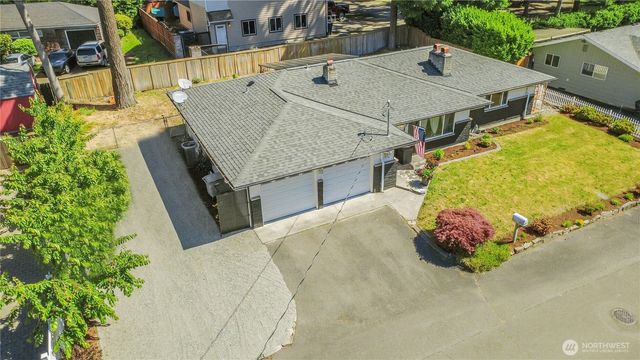7913 Westshore Dr Drive SW, Lakewood, WA 98498