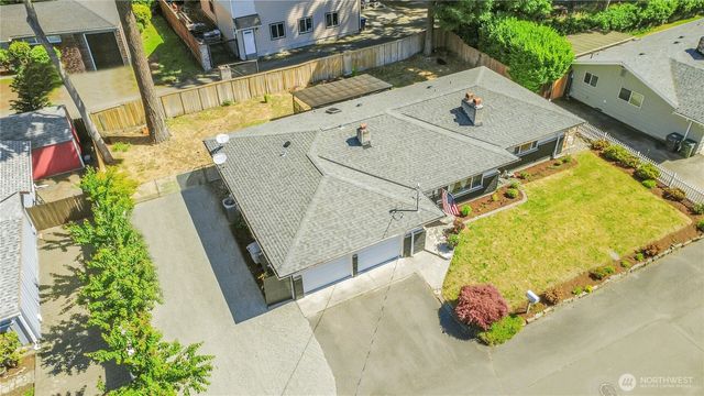 7913 Westshore Dr Drive SW, Lakewood, WA 98498