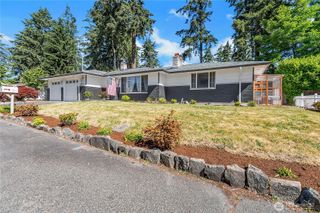 7913 Westshore Dr Drive SW, Lakewood, WA 98498