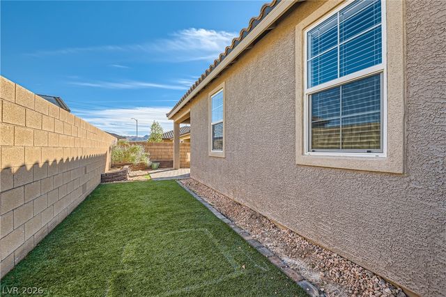 974 Spiracle Avenue, Henderson, NV 89002